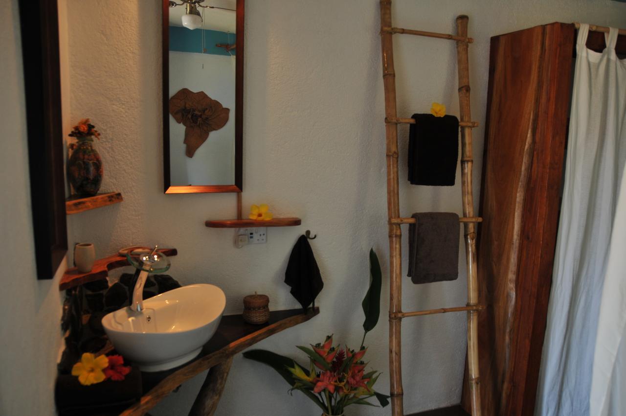 Mango Island Lodges Saint Joseph Quarto foto